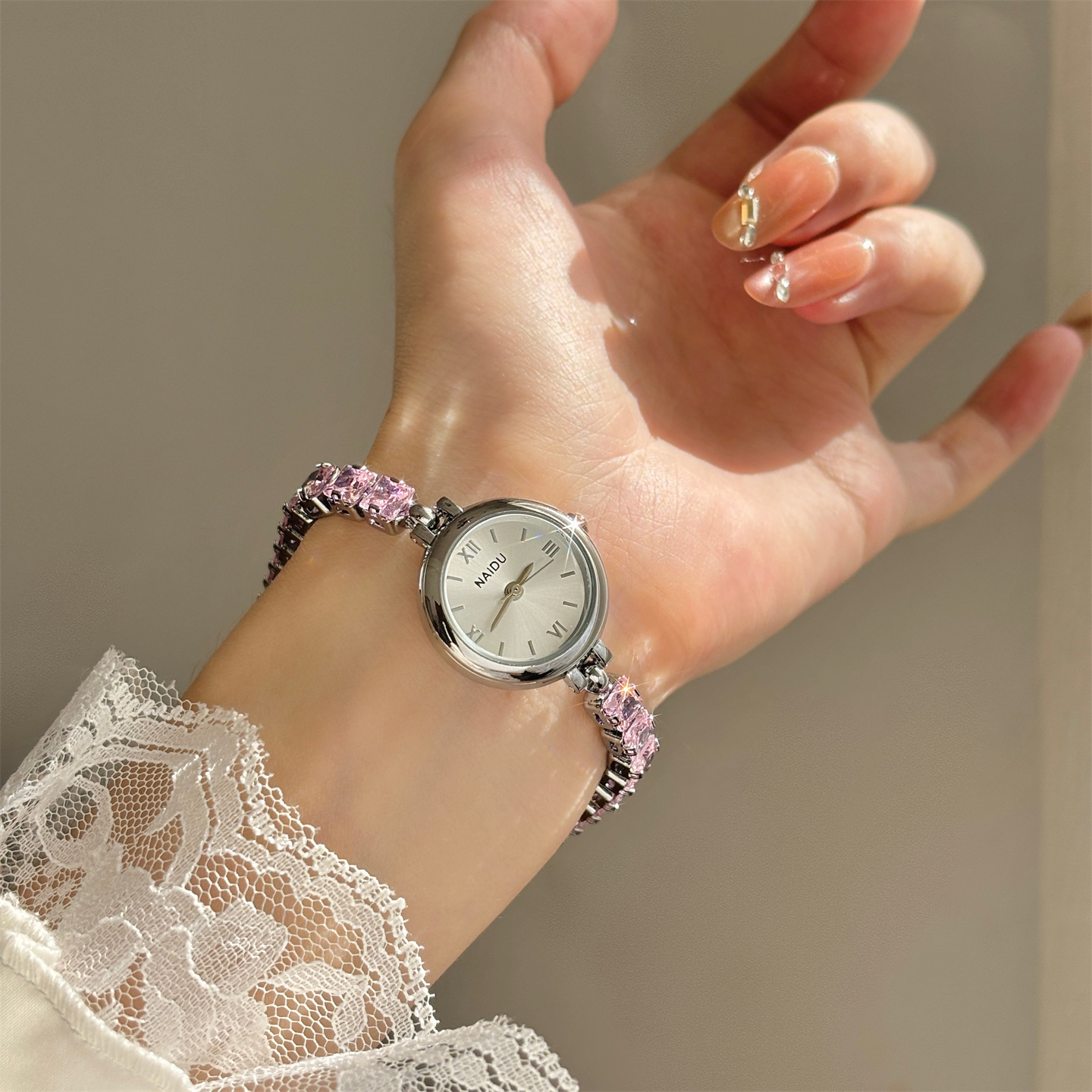 New Fashion Diamond-encrusted  - Luxury Watch Levels 评论和价格
