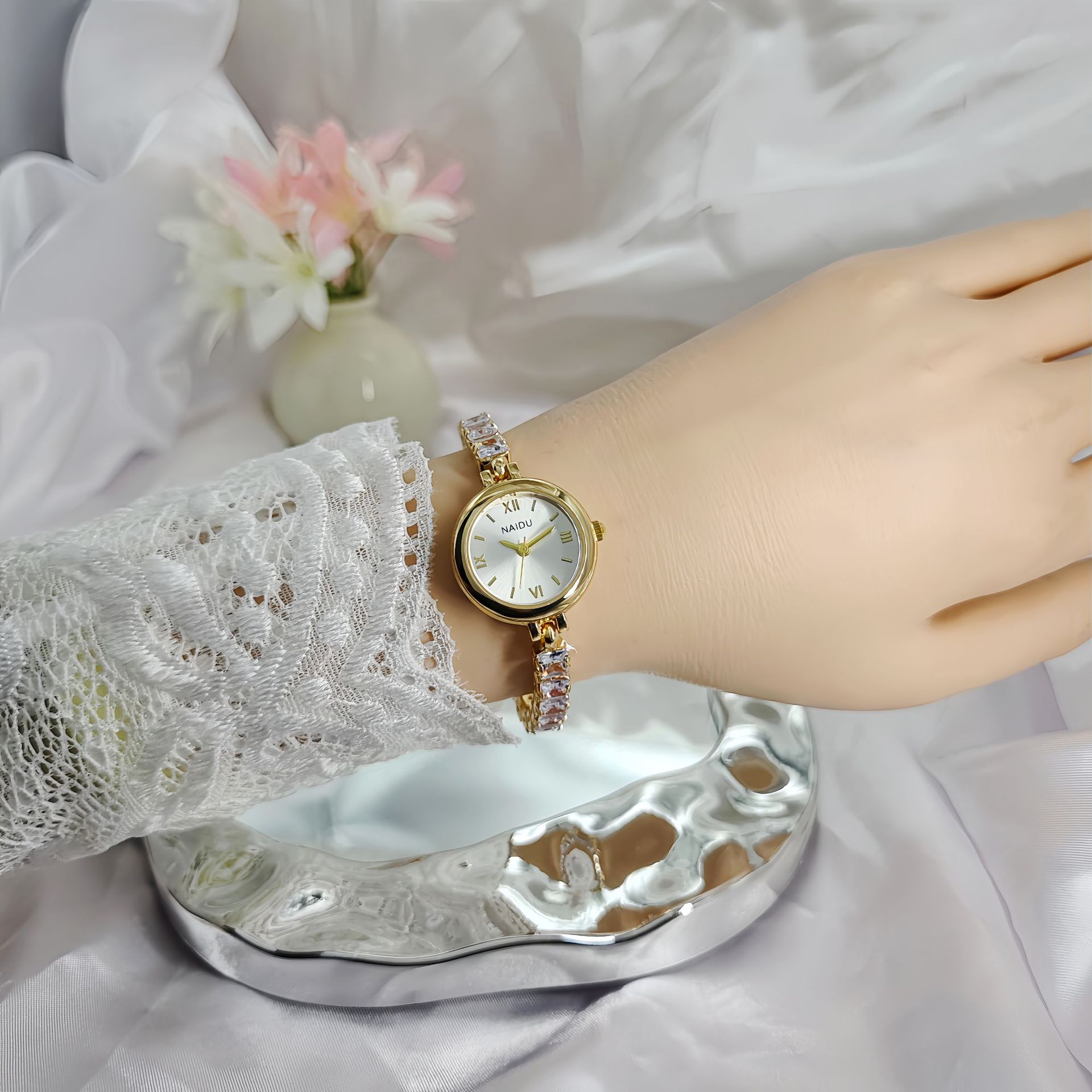 New Fashion Diamond-encrusted  - Luxury Watch Levels 评论和价格