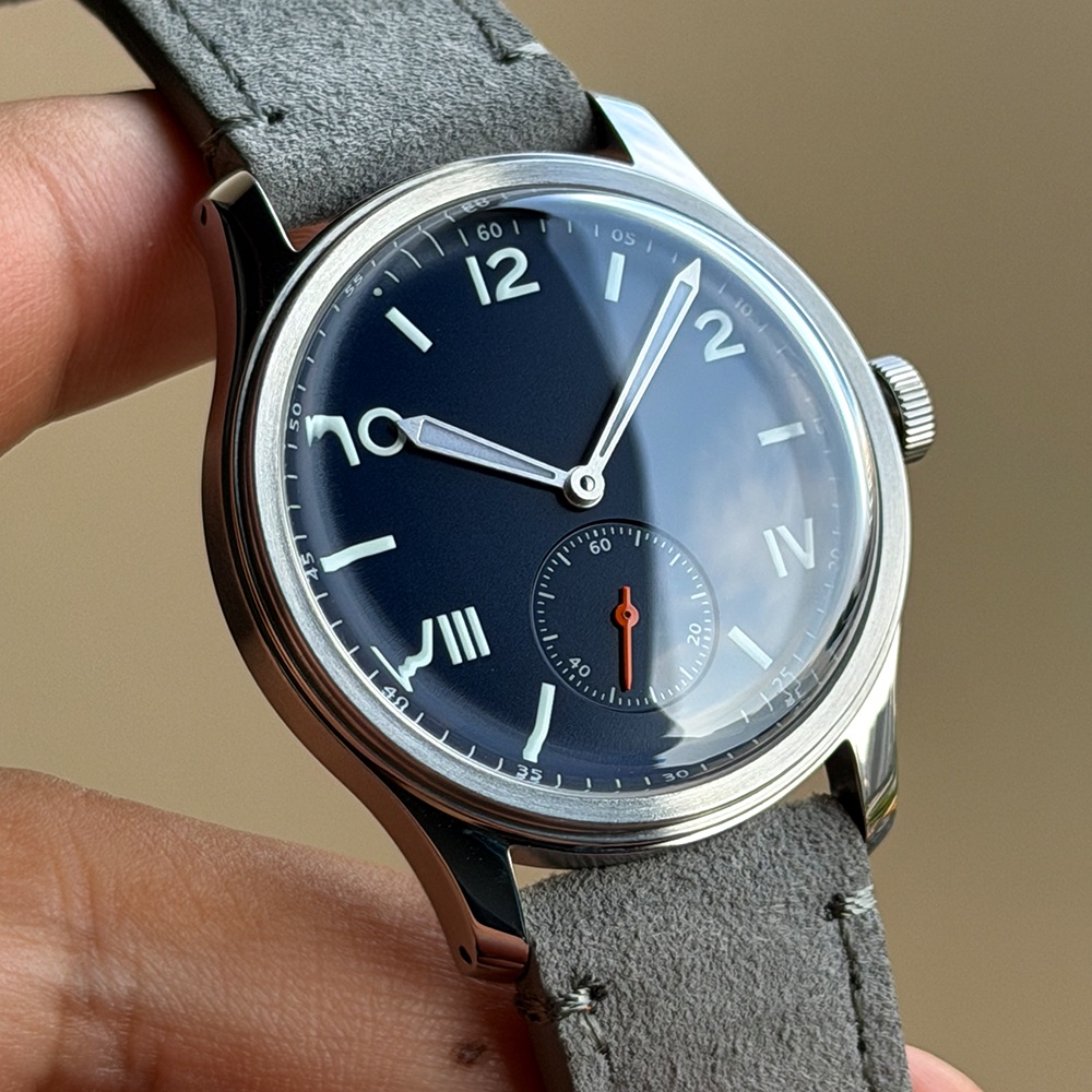 California Blue Formal Busines - Guilloché Dial Watch 评论和价格